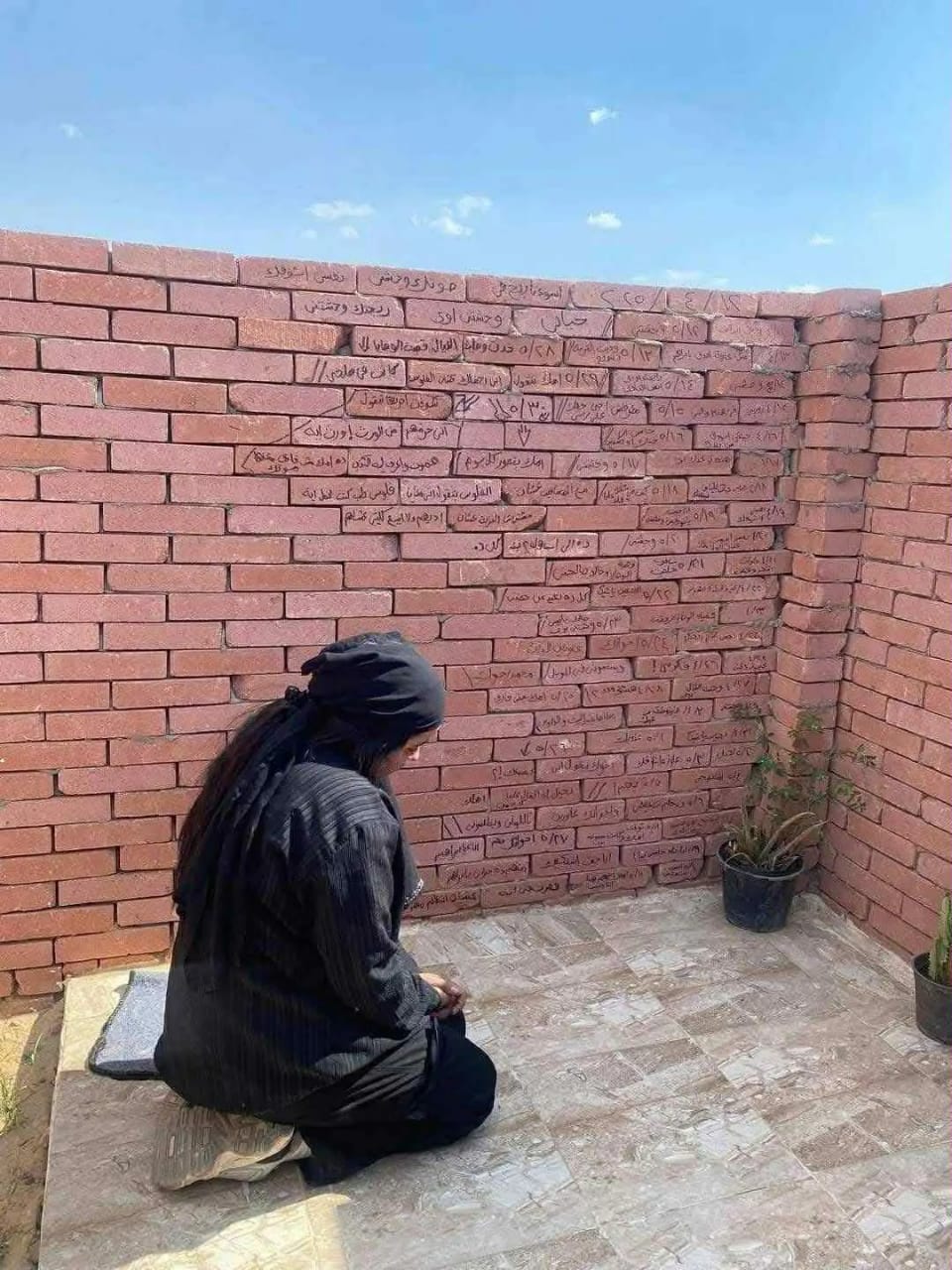 تصاعد أزمة الميراث بين أرملة شيكا ووالدته