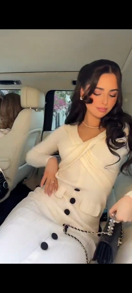 شمس الفارس تتألق بجمالها في أحدث ترند.. فيديو