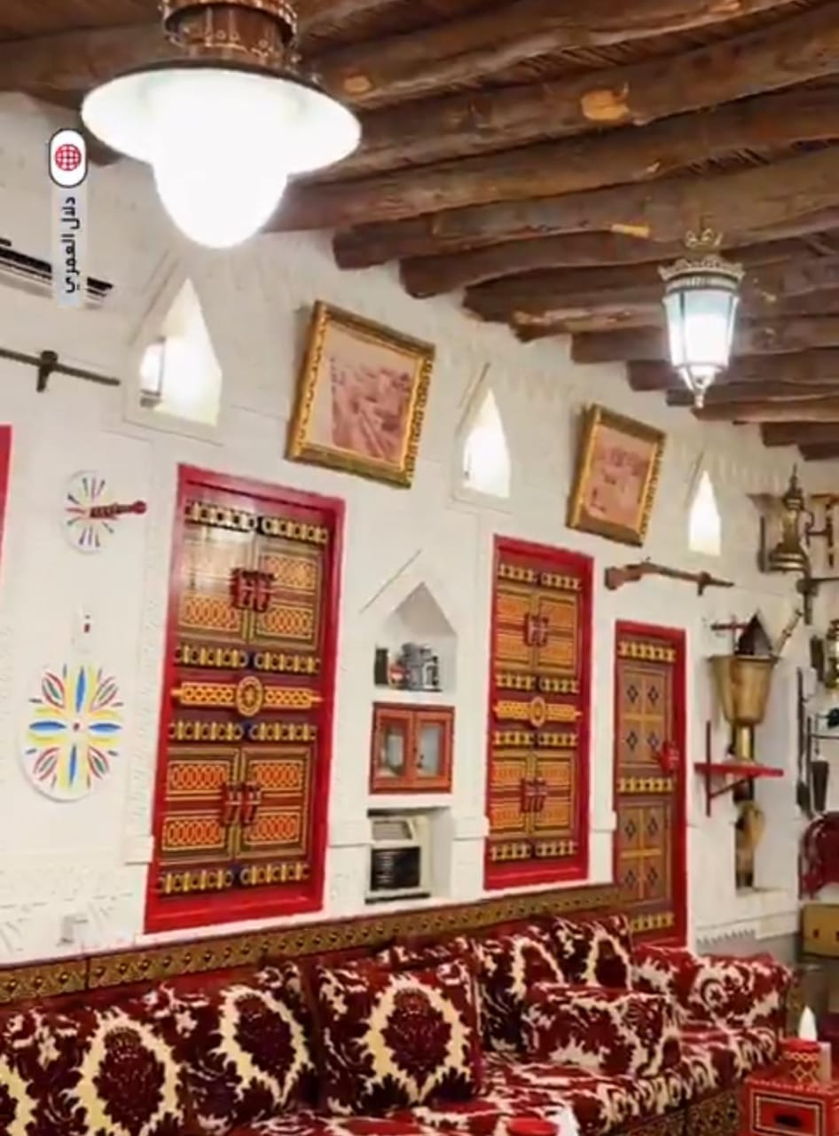 أبناء يخلدون ذكرى والدهم بالحفاظ على مقتنياته واستعراضها في متحف فريد ببريدة .. فيديو