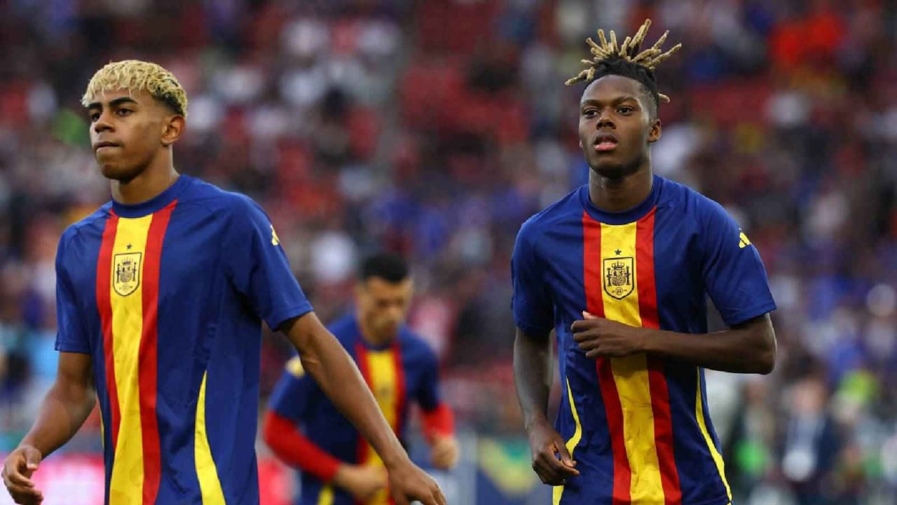 برشلونة يقترب من حسم صفقة نيكو ويليامز