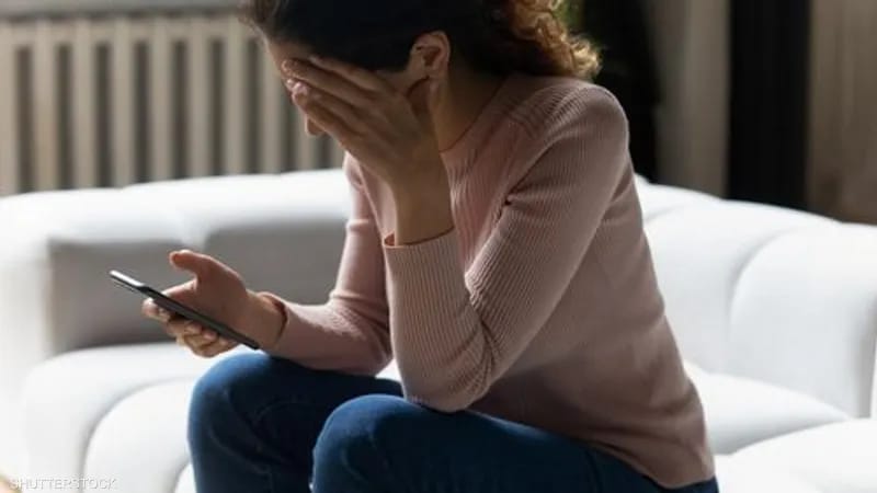 بعد علاقة عاطفية.. شاب يبتز فتاة ويهدد بفضحها