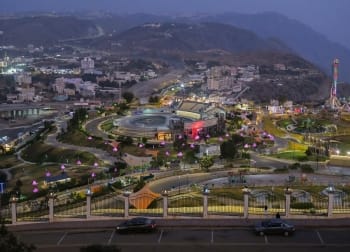 وزير البيئة: إنجازات ضخمة بـ151 مليون شجرة و500 متنزه و230 مليارا لمشاريع المياه.. فيديو