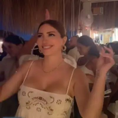 نسرين طافش ترقص برفقة زوجها في الساحل الشمالي