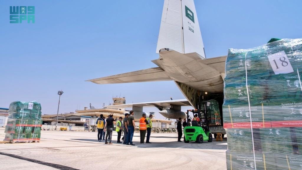 وصول الطائرة الإغاثية الثانية إلى سوريا تحمل مساعدات لمتضرري حرائق اللاذقية