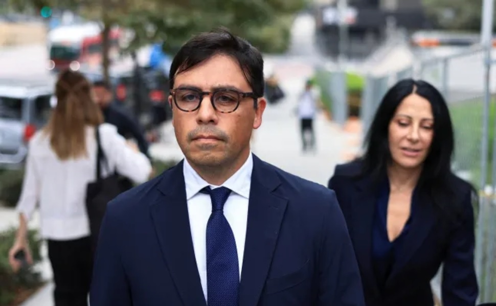 طبيب ماثيو بيري يعترف بتزويده بالكيتامين قبل وفاته