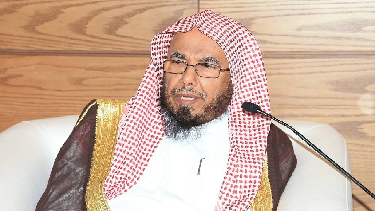 المطلق: مهر الفتاة حق خالص لها ولا يجوز للوالدين الاستيلاء عليه .. فيديو