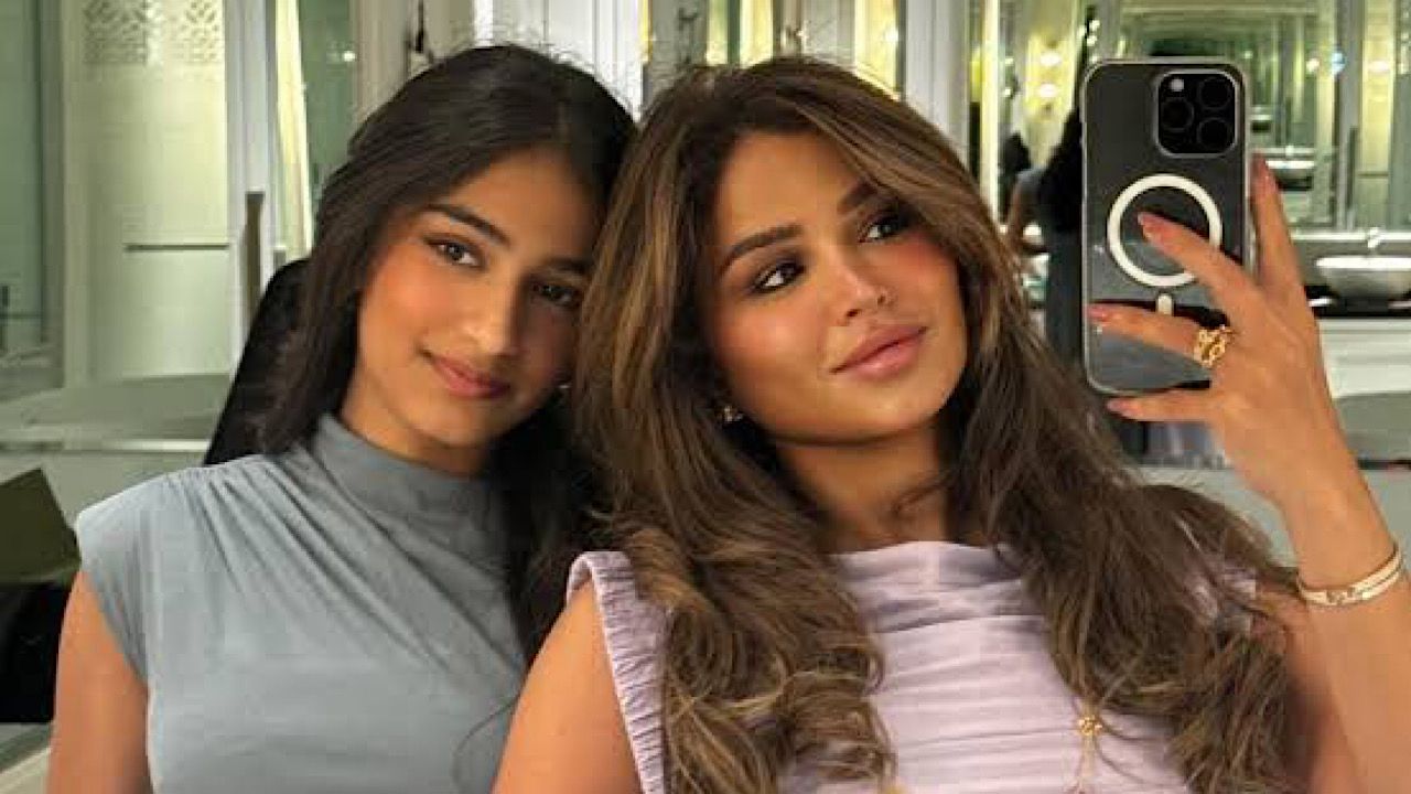 ابنة نهى نبيل تخطف الأنظار بإطلالتها المبهجة ..فيديو