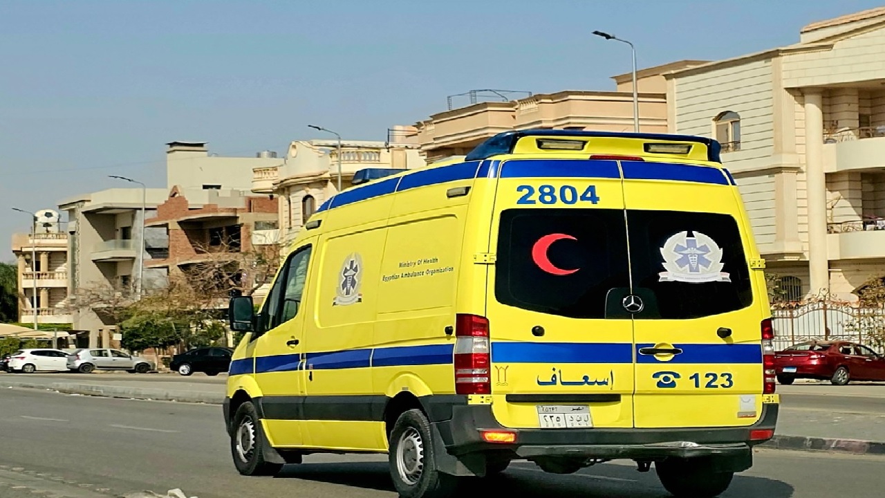 العثور على طبيب مصاب بطعنة في الرقبة داخل مستشفى بمصر