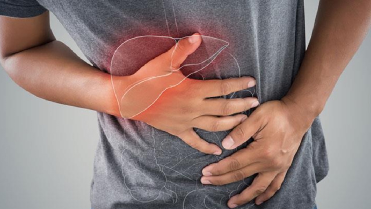 استشارية توضح أعراض التهاب المرارة وطرق الوقاية منها .. فيديو