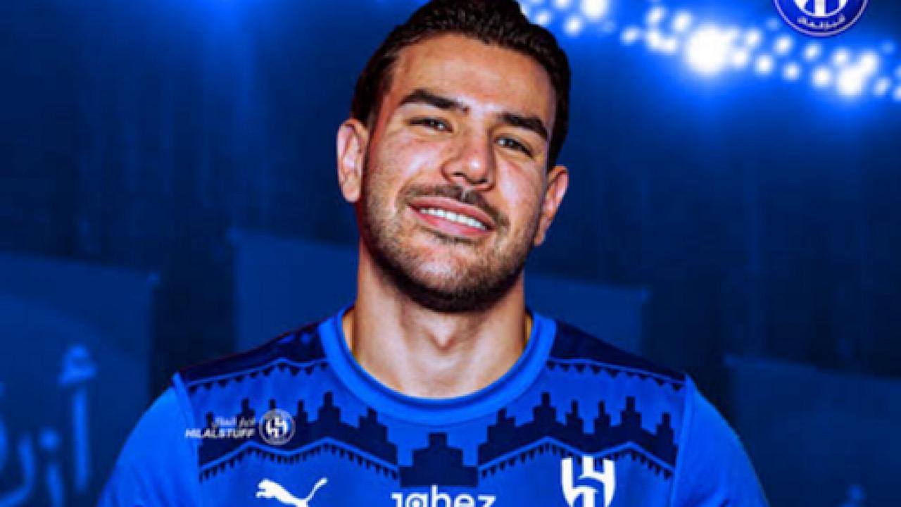 إحصائيات ثيو هيرنانديز تكشف تألقه ومسيرته الحافلة قبل ارتداء قميص الهلال