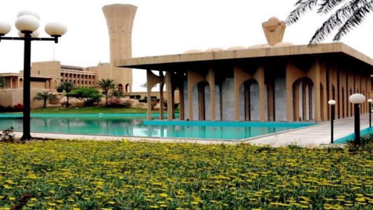 مدارس جامعة الملك فهد للبترول توفر وظائف شاغرة
