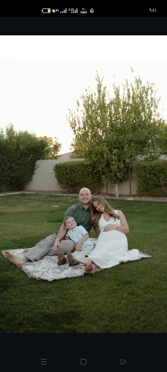 زوج نجمة تيك توك شهيرة مهدد بالسجن بعد غرق طفلهما في المنزل