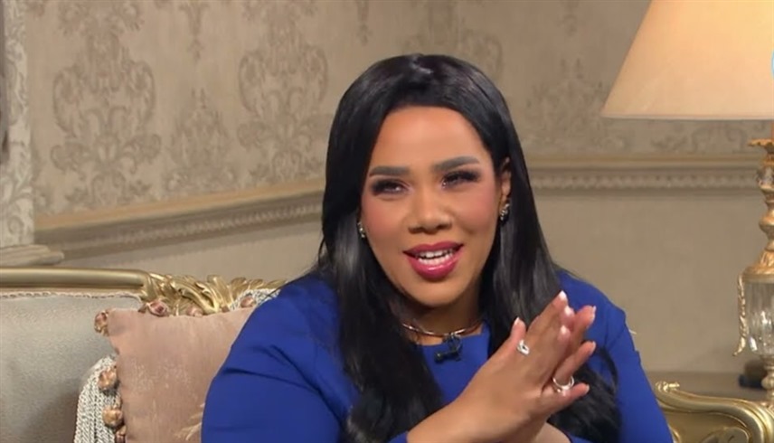 نجاة شيماء سيف بأعجوبة من حادث سير مروع