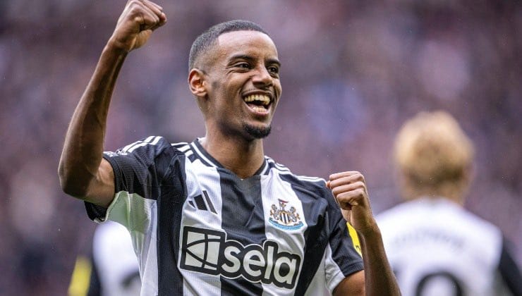 ليفربول يترقب موقف نيوكاسل بشأن إيزاك