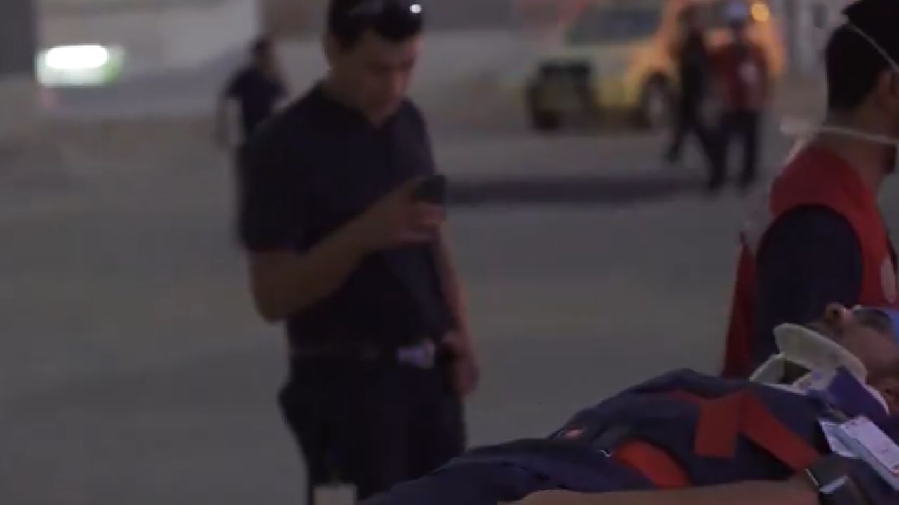 حادث مروري يجمع بين منقذ ومصاب في صداقة عمرها 14 عاما .. فيديو