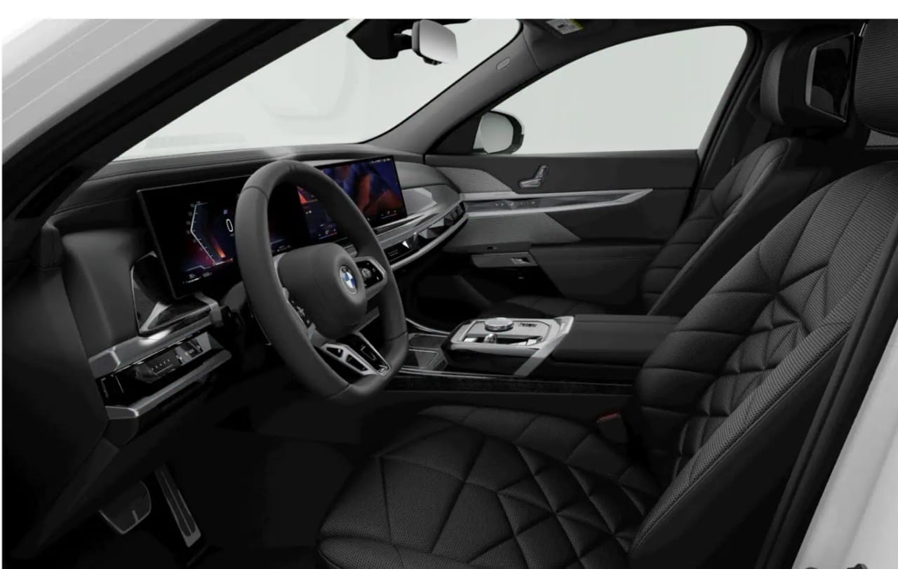 رولز رويس تطرح كالينان 2025 في السوق السعودي