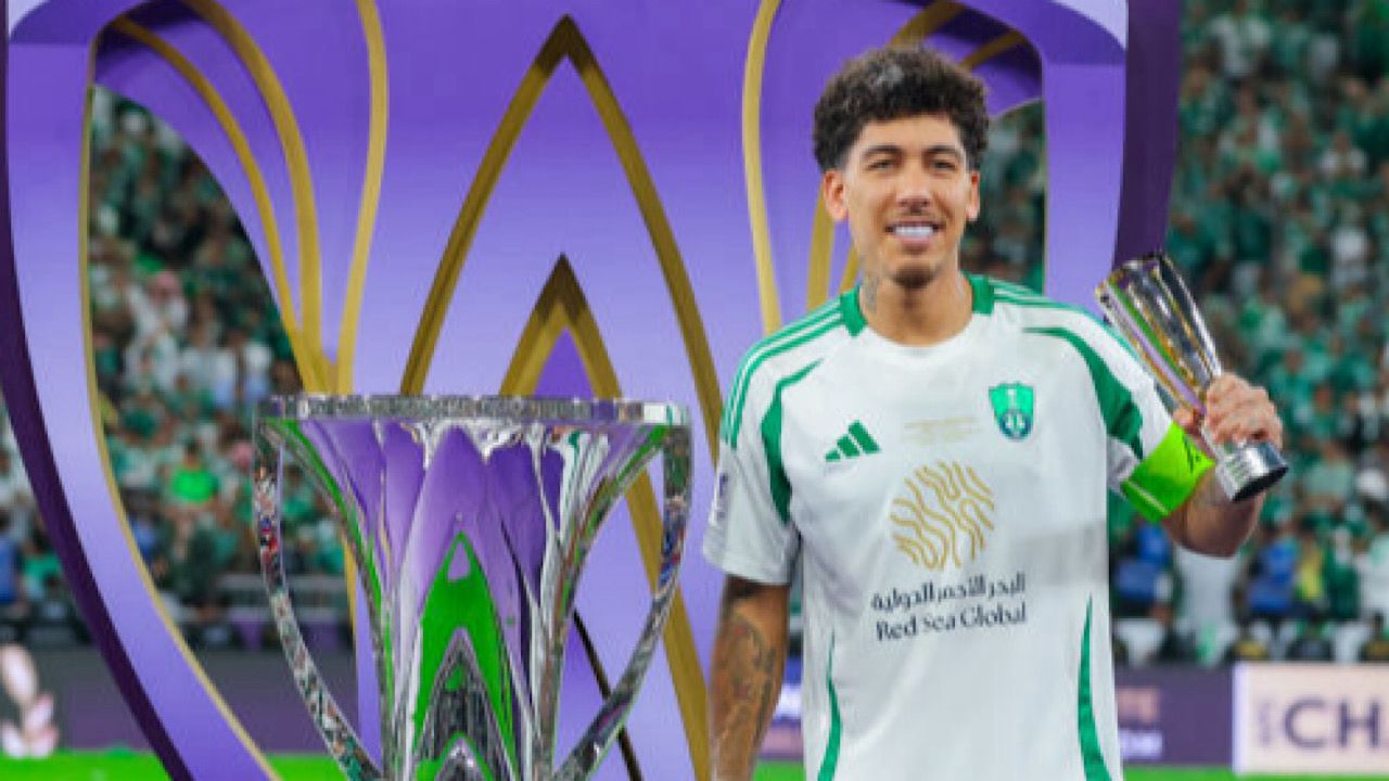 فيرمينو يوجه رسالة لجماهير الأهلي