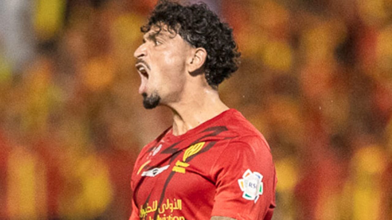 وكيل بويرتاس يحسم الجدل حول رحيله عن القادسية