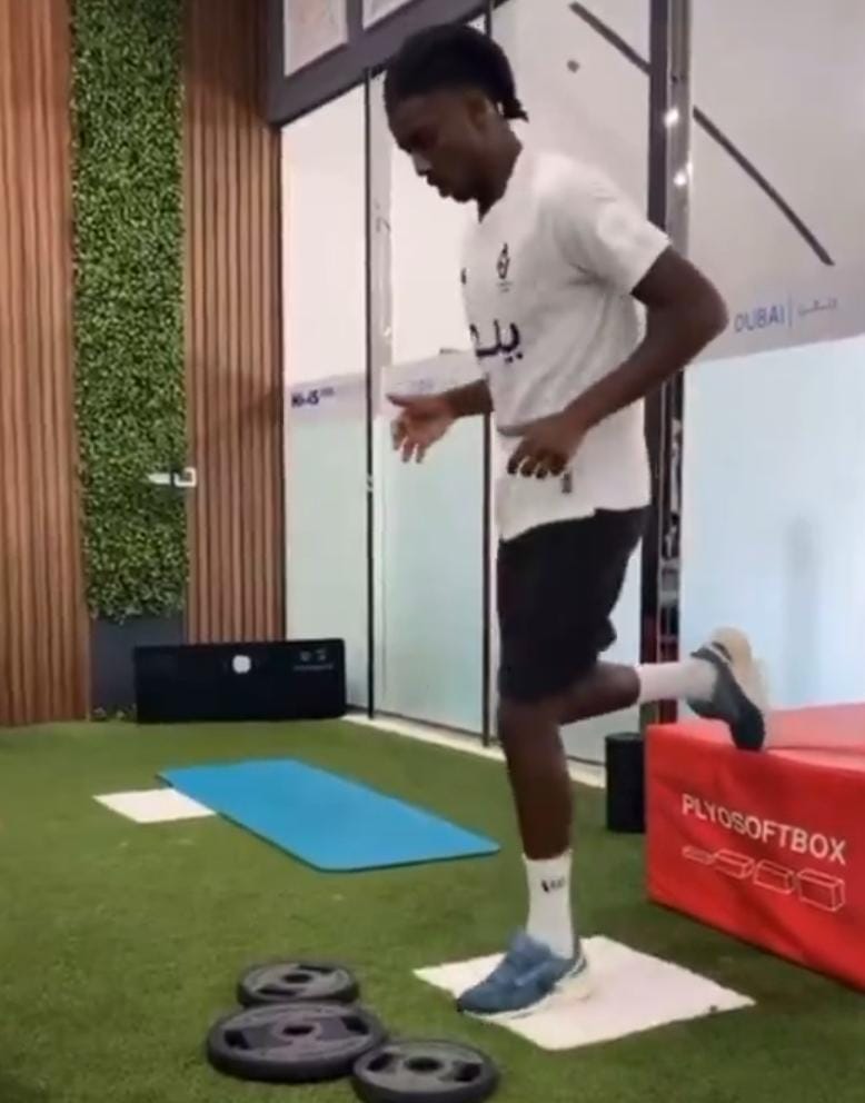 دارسي يواصل استعداداته البدنية قبل الانضمام للهلال.. فيديو