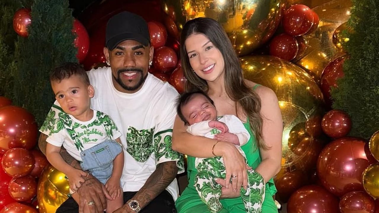 زوجة مالكوم: سعداء في السعودية وأطفالي يحبون الأجواء الحارة.. فيديو