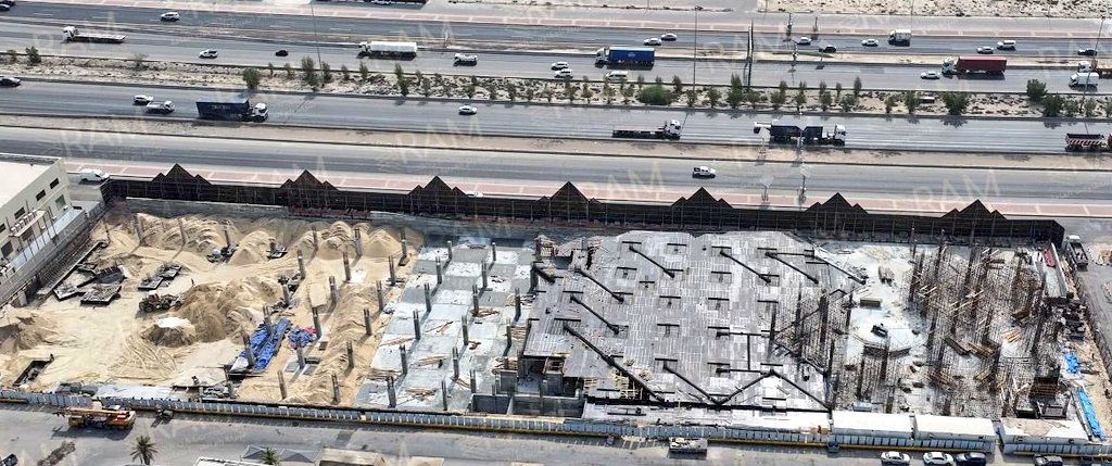 تواصل الأعمال في مشروع كوفنت جارن بالدمام على مساحة 12 ألف متر مربع.. صور