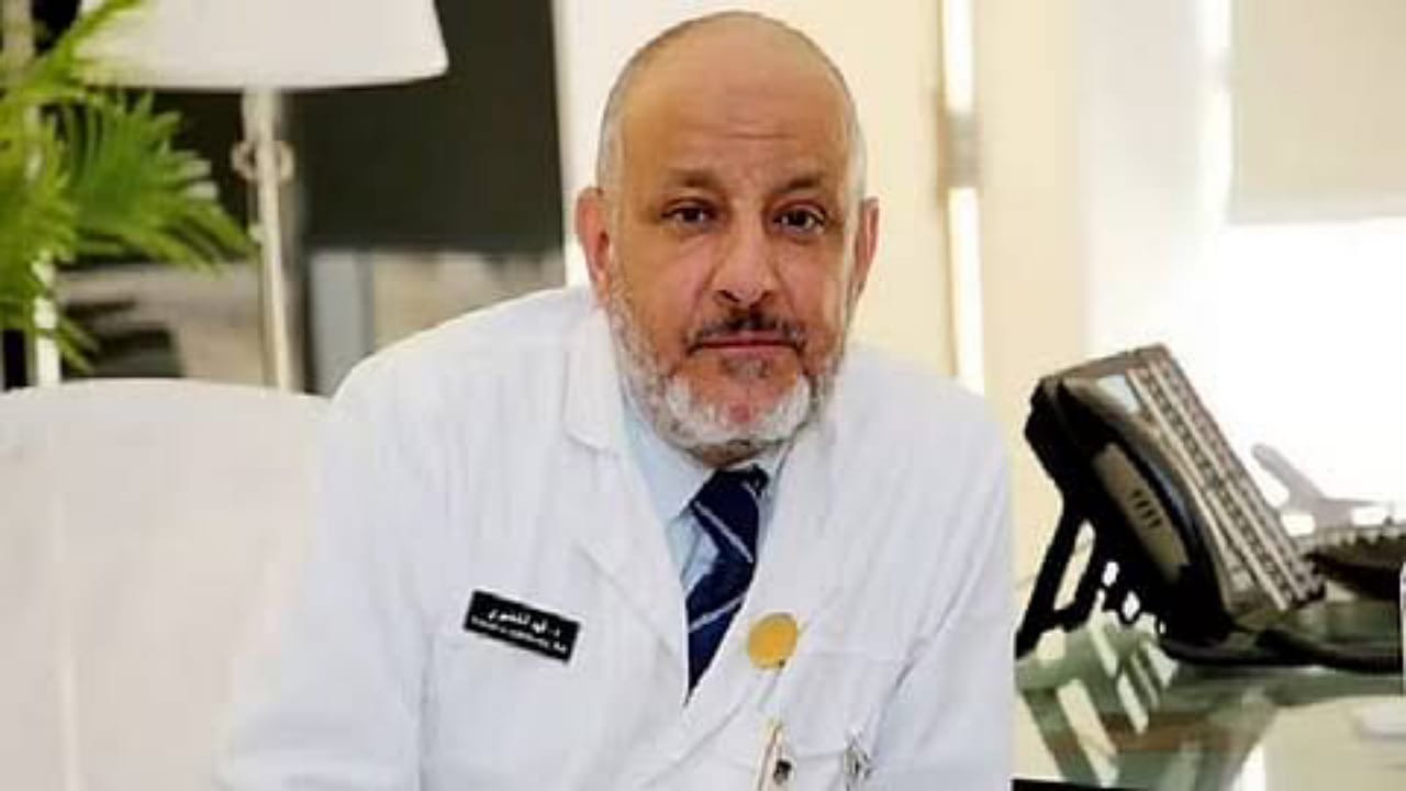 الخضيري يحذر من تربية القطط والكلاب:تسبب إجهاض وتساقط الشعر