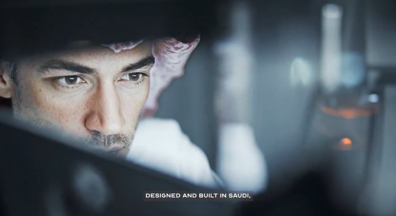 إطلاق هيوماين تشات.. أول نموذج ذكاء اصطناعي عربي متقدم من المملكة