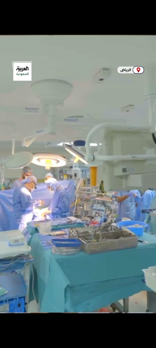 في وقت قياسي.. نجاح زراعة قلب لطفل بعد نقله من أبوظبي إلى الرياض .. فيديو