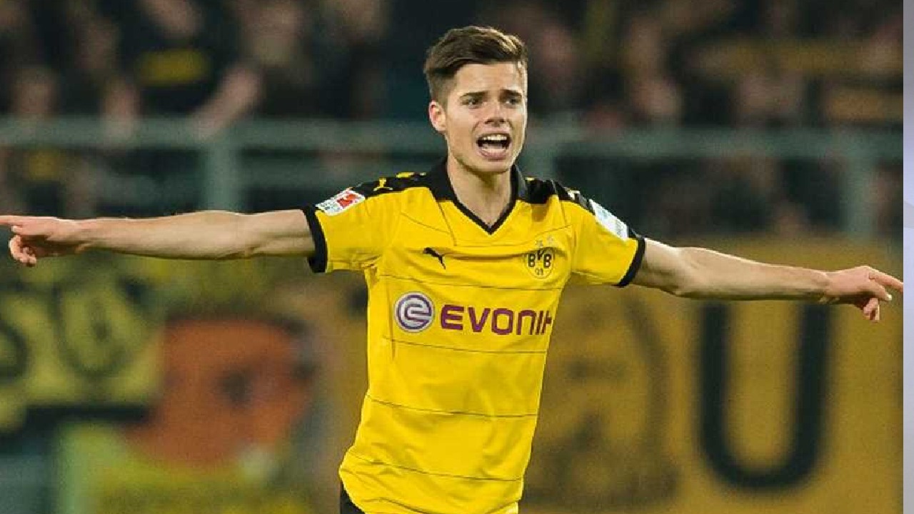 القادسية يسعى لضم فايجل