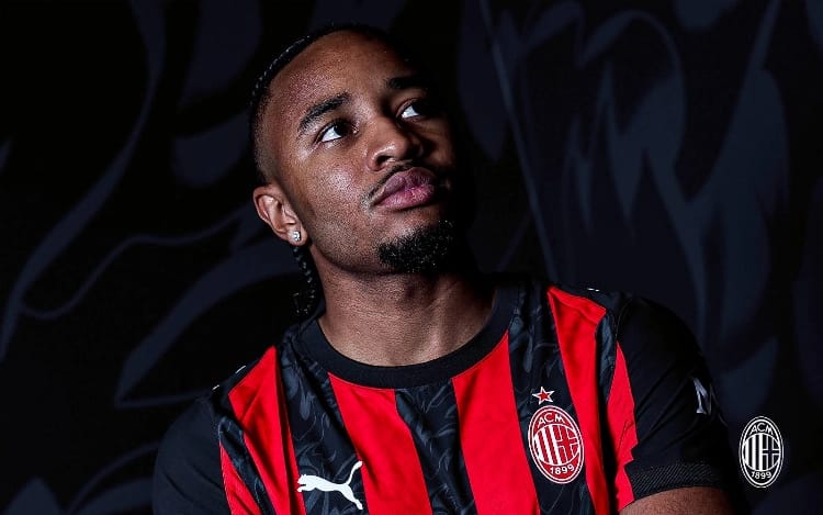 ميلان يتعاقد رسميا مع الفرنسي نكونكو حتى 2030