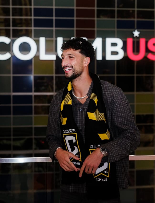 وسام أبو علي يصل أمريكا للانضمام إلى كولومبوس كرو .. صور