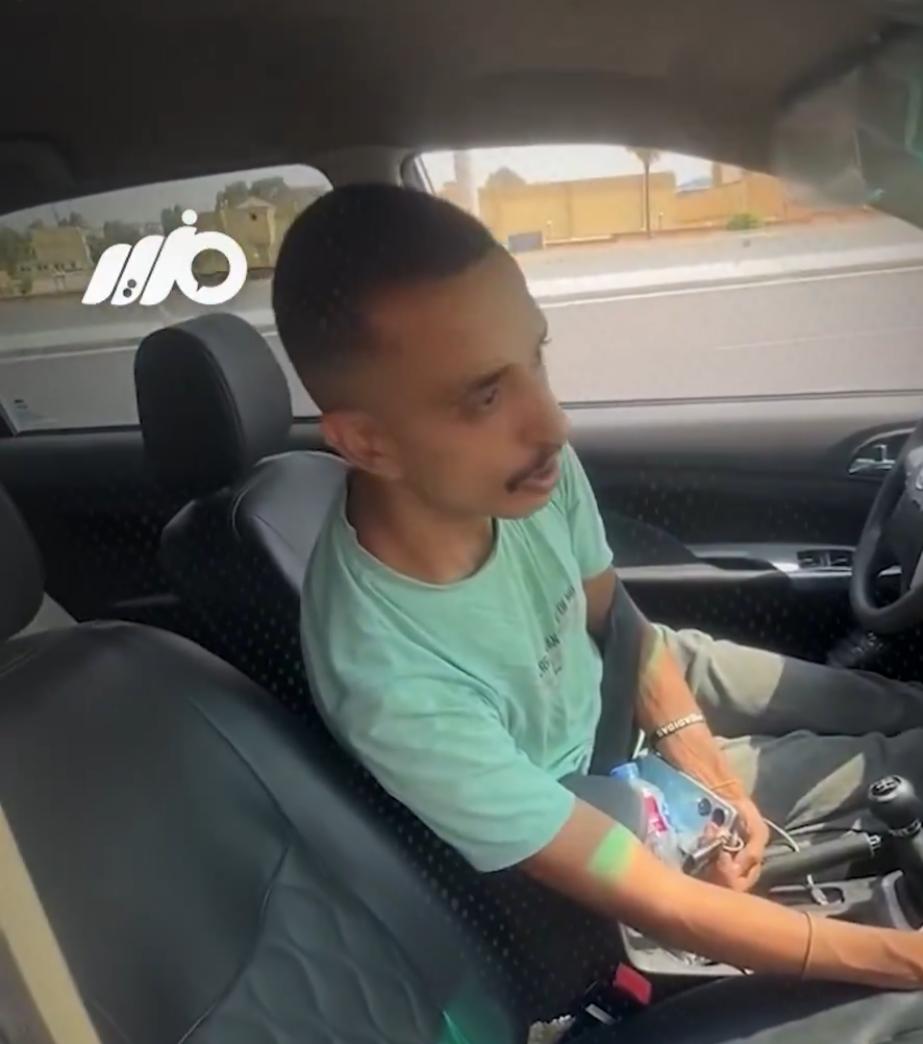 راكب ينجو من الموت بعد تعاطي سائق أوبر مادة مخدرة أثناء القيادة.. فيديو