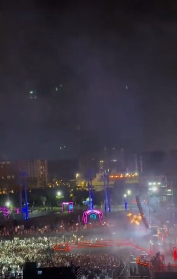 لحظة مقتل شخص في حفل محمد رمضان بسبب انفجار .. فيديو وصور