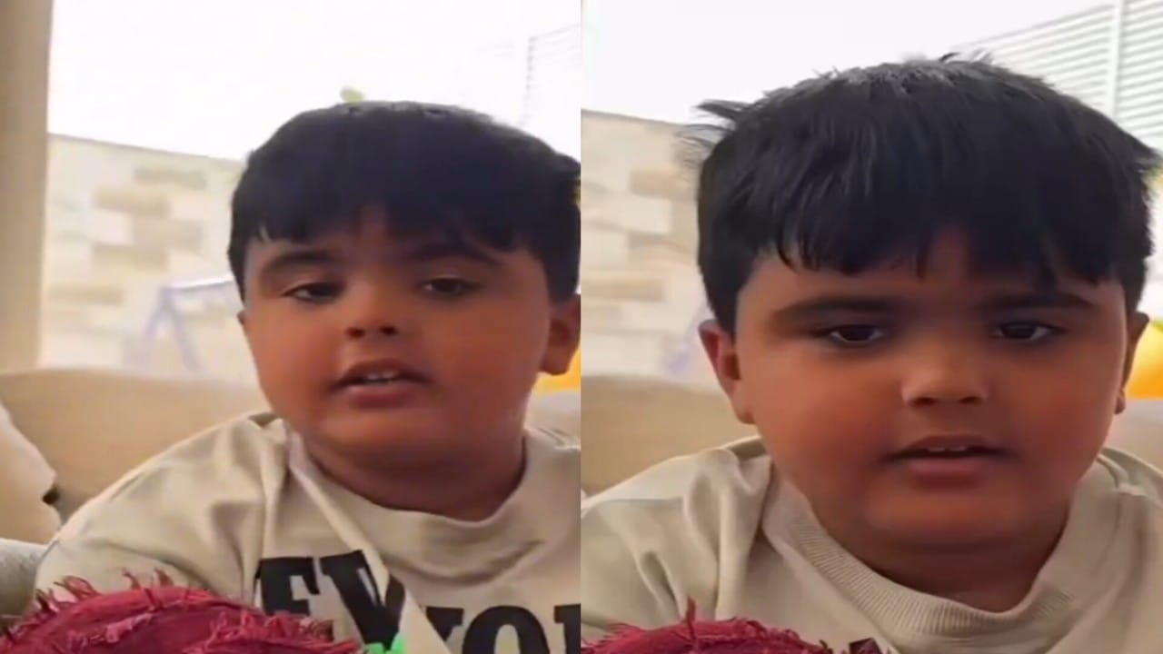 نجل سارة الودعاني يفضفض لوالدته عن عدم حب والدهم لهم.. فيديو