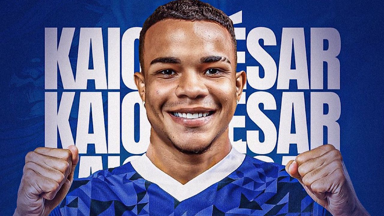 الهلال يرفض إعارة كايو سيزار إلى كروزيرو البرازيلي