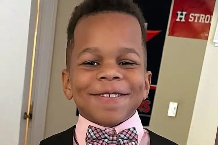 سجن أب 50 عاما بعدما قتل ابنه ووضعه في الغسالة