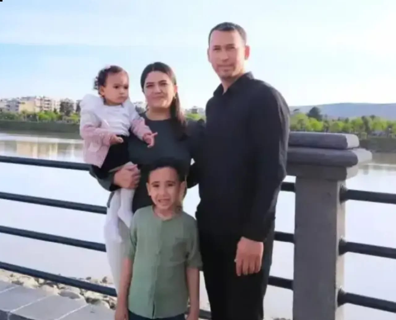 مأساة في تركيا.. ضابط يقتل عائلته وينتحر