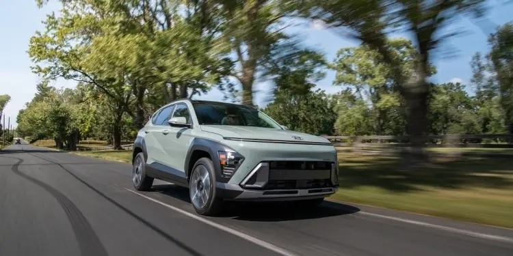 هيونداي كونا 2025 تصل المملكة بـ6 فئات