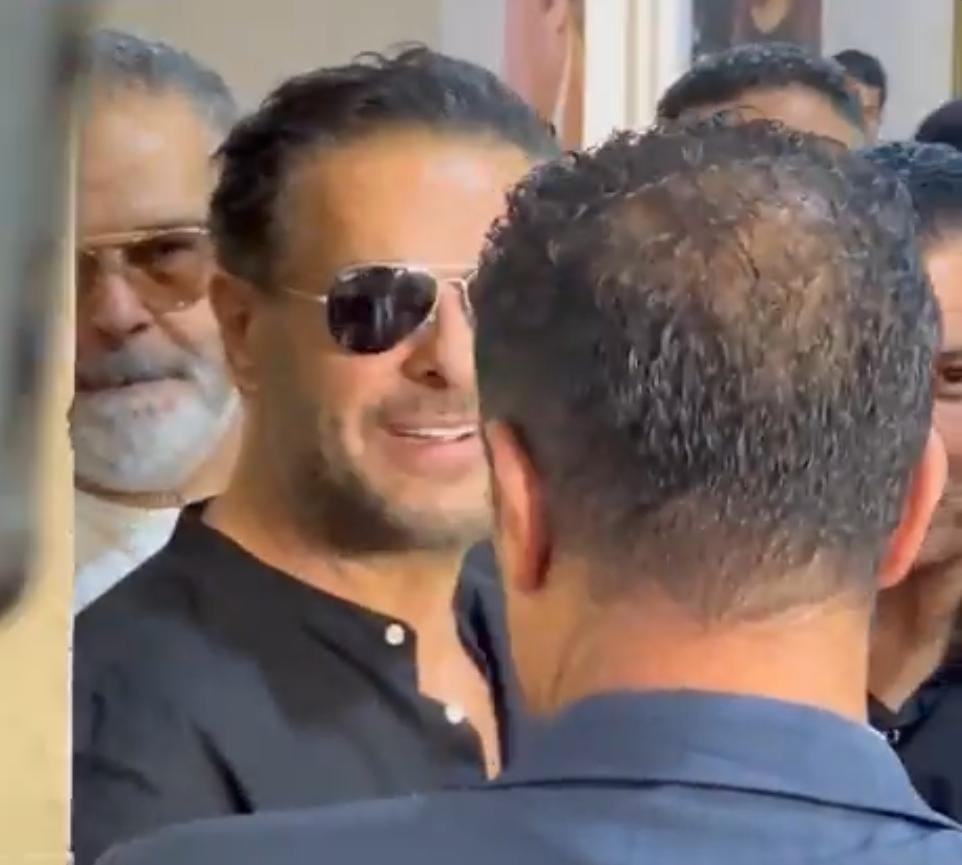 راغب علامة يصل نقابة الموسيقيين للتحقيق في أزمة الساحل .. فيديو