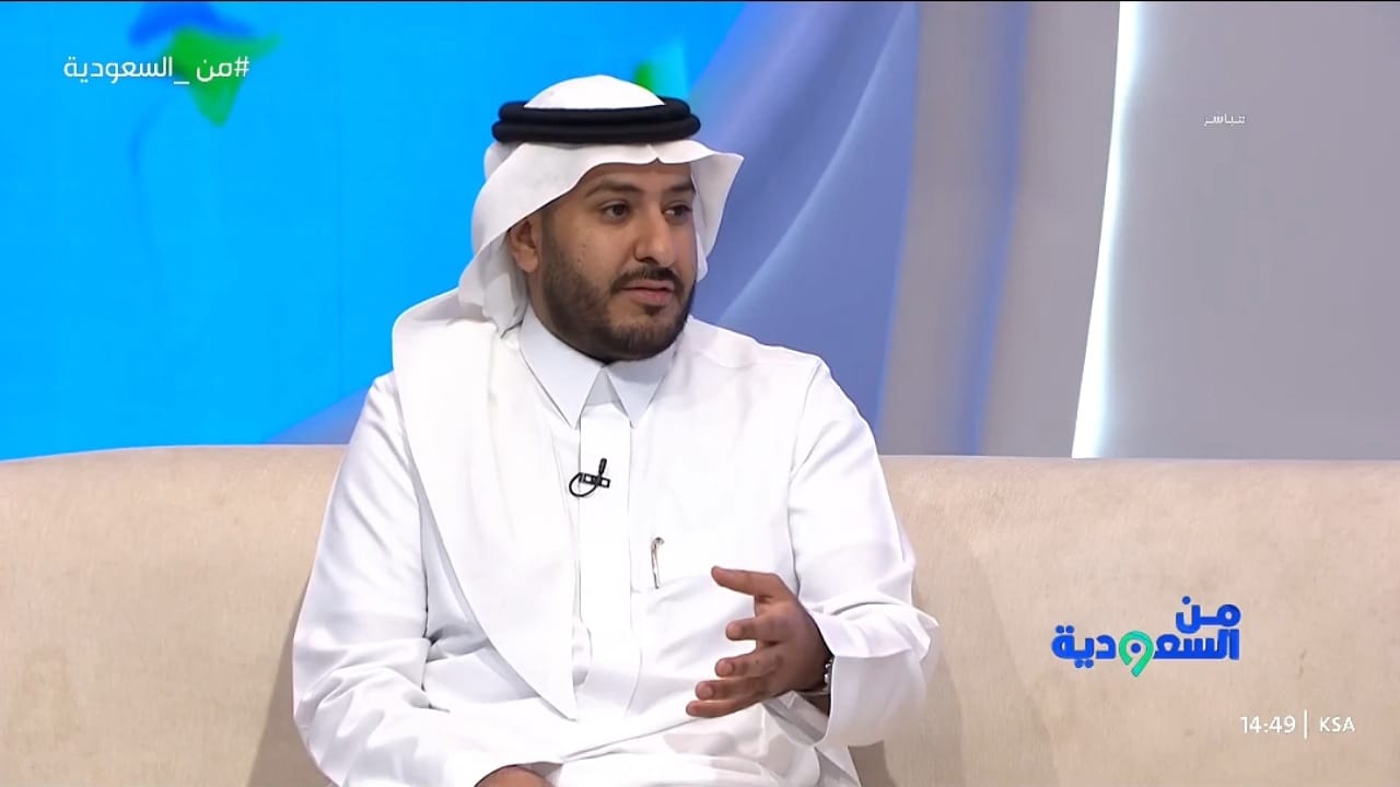 محامي يحذر: لا تشارك رموزك السرية واحذف أي تطبيق مشبوه .. فيديو