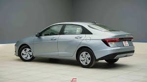 عبدالرحمن الخالدي يستعرض مزايا هيونداي أكسنت 2026.. فيديو