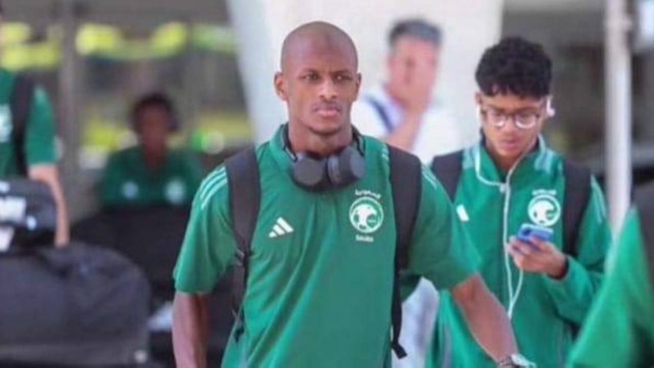 الشباب يحسم بقاء علواني حتى 2029