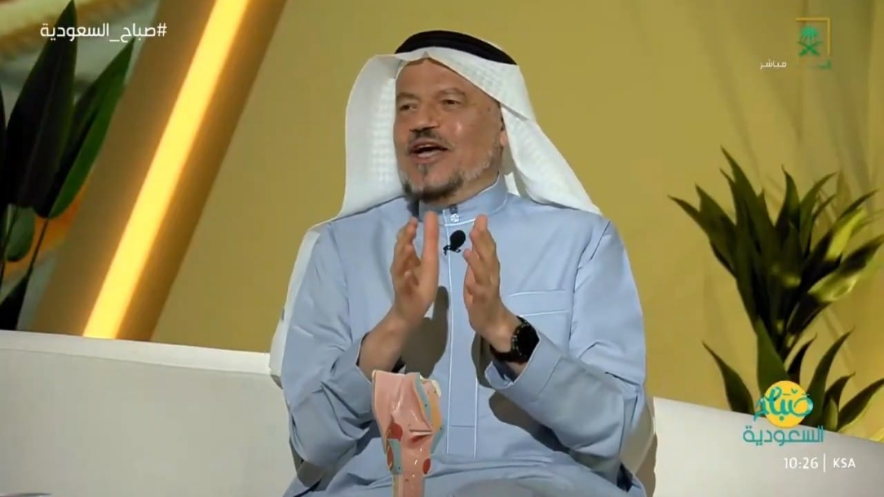 طبيب يوضح متى يكون فقدان الصوت المفاجئ خطيرا.. فيديو