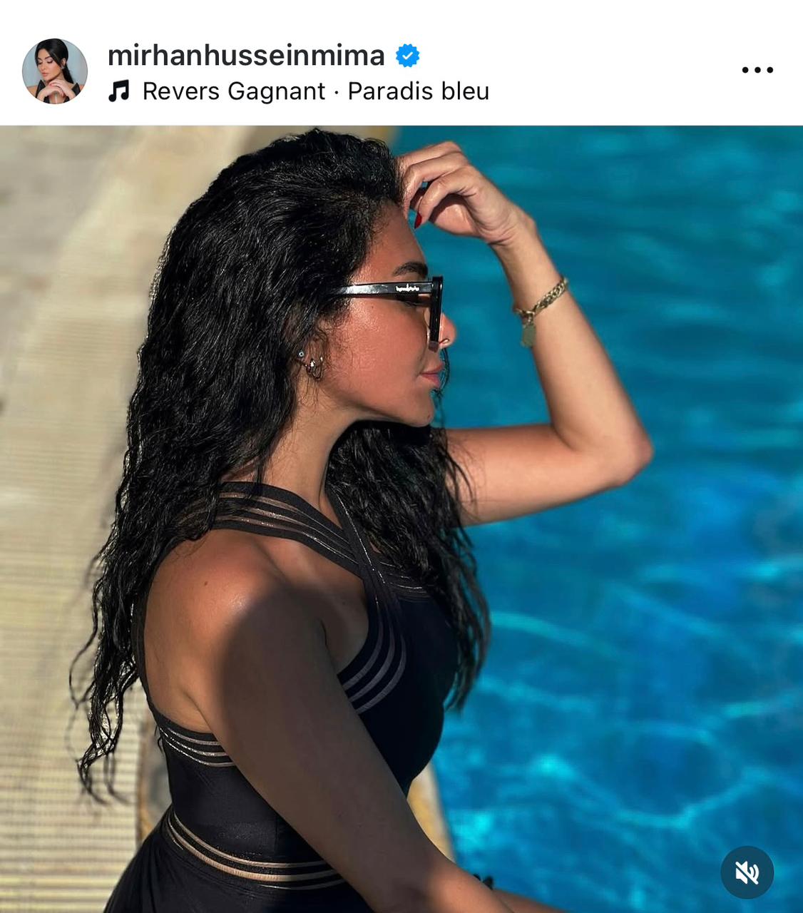 مريهان حسين تلفت الانتباه في أحدث ظهور لها من الشاطئ