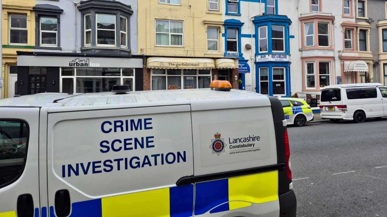 اكتشاف مروع لعظام بشرية لأطفال أثناء تجديد منزل فاخر