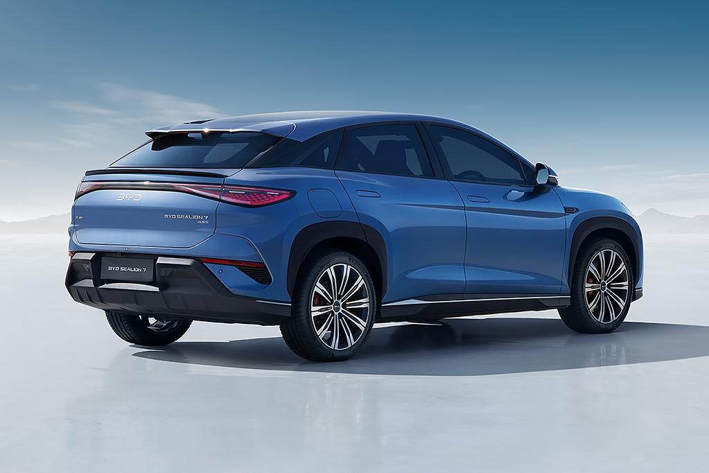 بي واي دي تطرح سيلايون 7 2025 في السوق السعودي