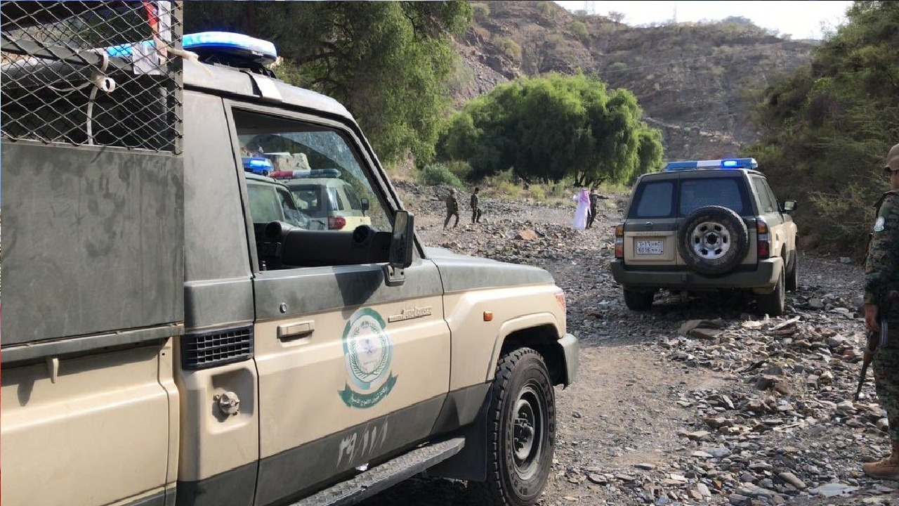 القبض على شخصين لترويجهما 43 كيلوجرامًا من  القات المخدر  بجازان