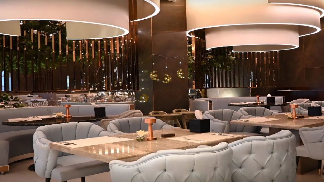 إغلاق أكثر من 10 لاونجات مخالفة بالرياض