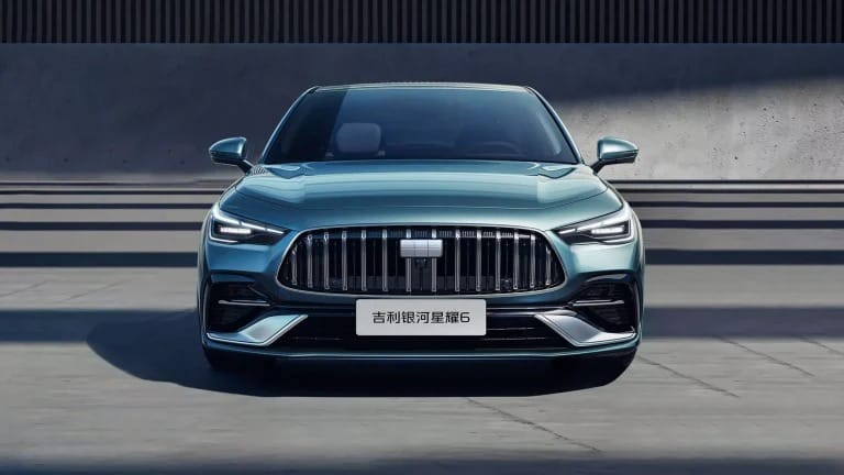 الصور الأولى لسيارة جيلي جالاكسي ستار 6 الفاخرة.. صور