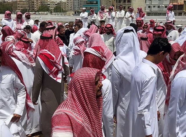 جموع غفيرة تشيع وضحى الفهمي ضحية لعبة الموت في الطائف..فيديو